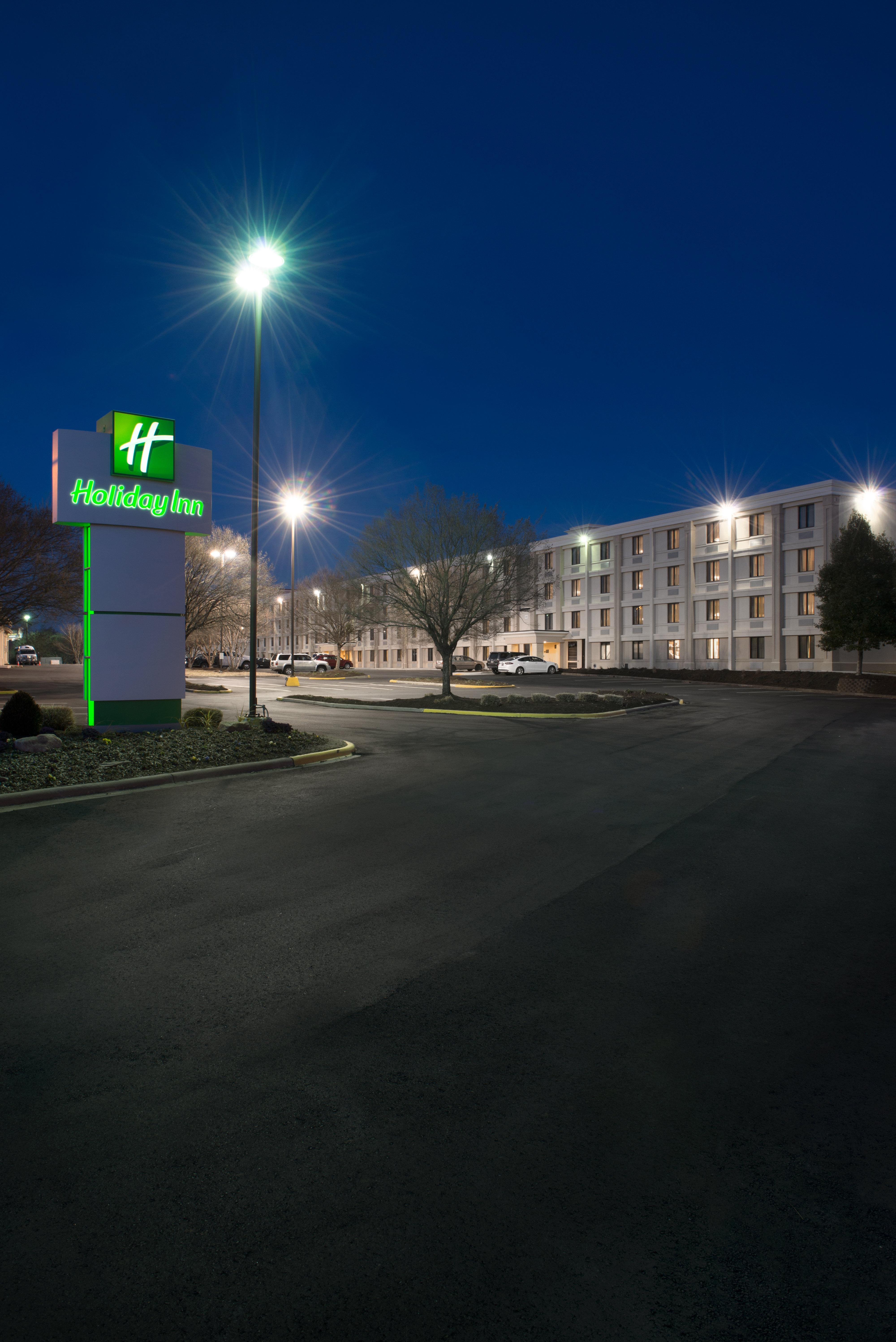 Holiday Inn Charlotte Airport, An Ihg Hotel מראה חיצוני תמונה